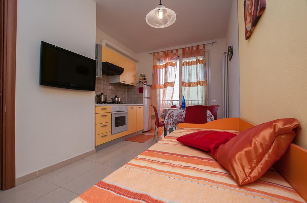 Residence Blu Marine Rimini Buitenkant foto