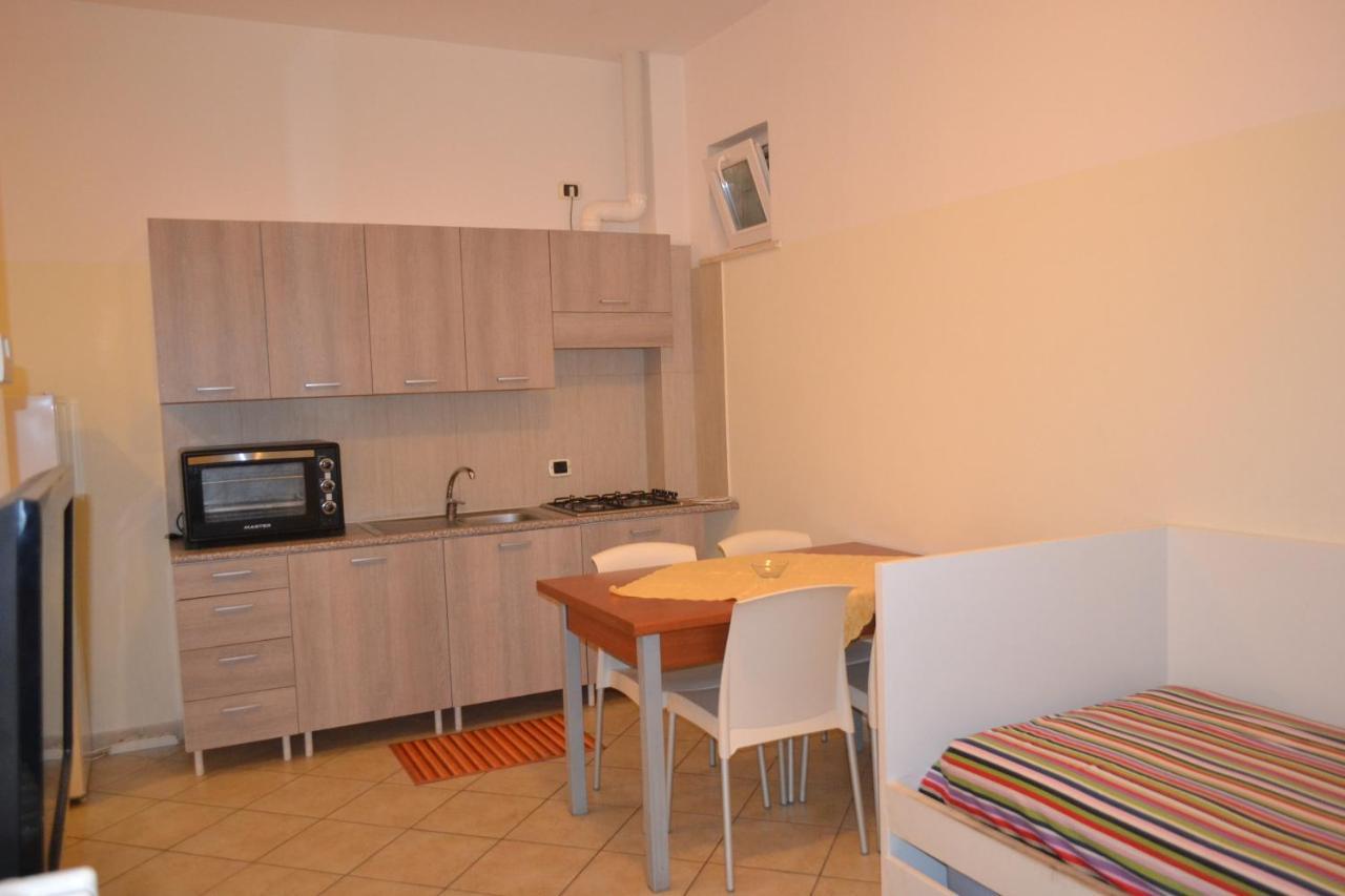 Residence Blu Marine Rimini Buitenkant foto